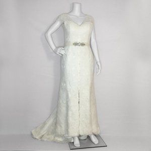 Amy Kuschel Custom Bridal Gown and Veil